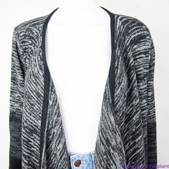 IZ Byer black grey open front‎ long cardigan sweater, L - Picture 2 of 11